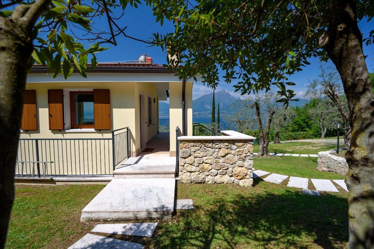 Maison Balu Villa Torri Del Benaco Buitenkant foto