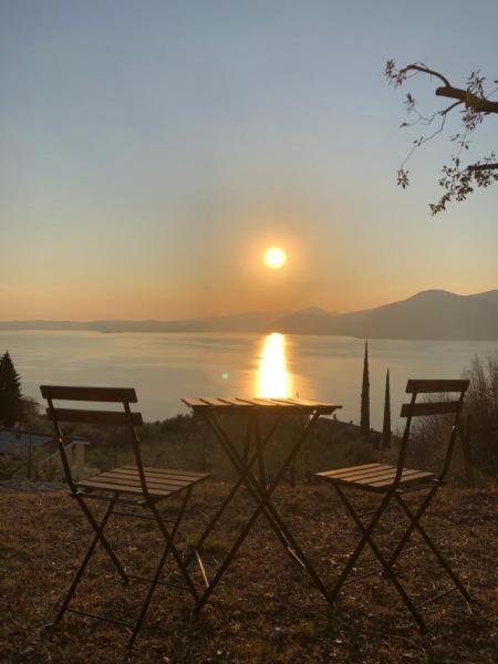 Maison Balu Villa Torri Del Benaco Buitenkant foto